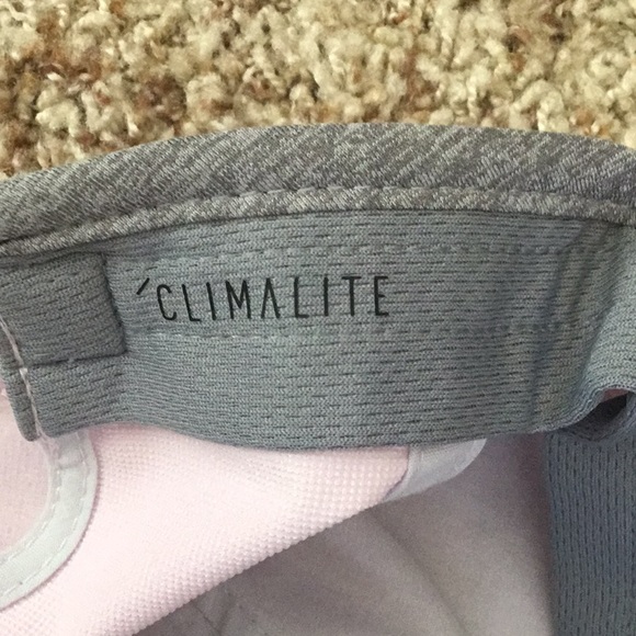 Adidas hat - Picture 5 of 6